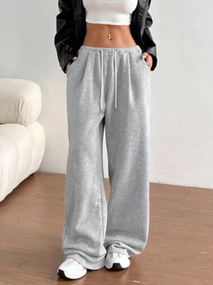 The Easy Day Wide Leg Sweatpants