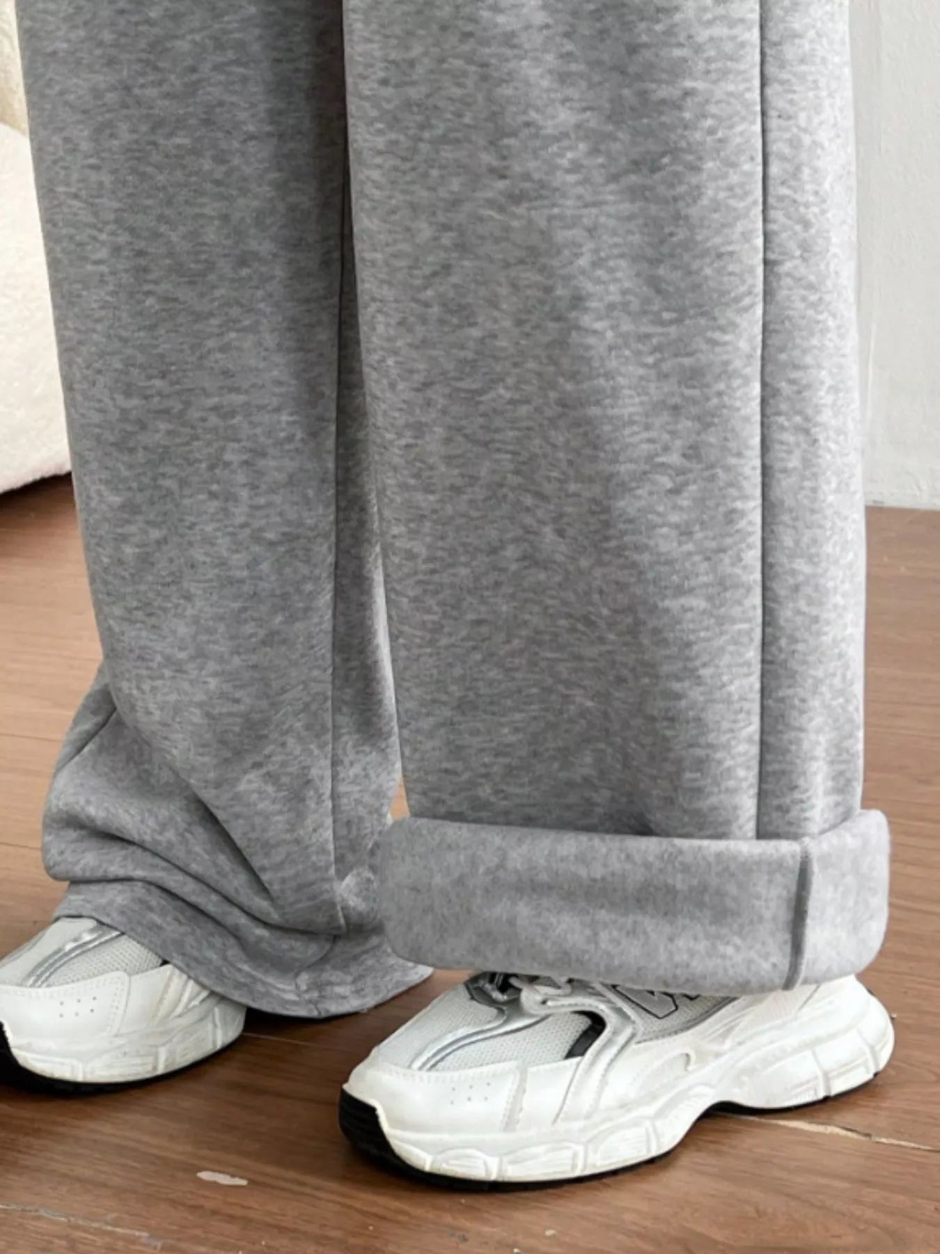 The Easy Day Wide Leg Sweatpants